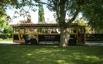 The Vintage Hotels wine trolley near Niagara's Finest Hotels in Niagara-on-the-Lake.