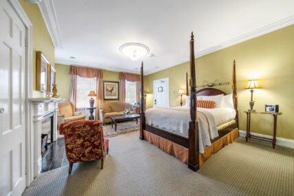 A full view of the Newark Room in The Charles Hotel in Niagara-on-the-Lake.