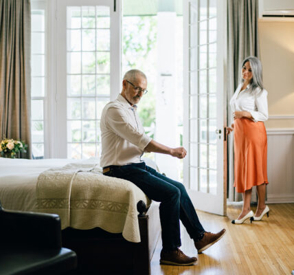 A couple enjoying their Niagara on the Lake getaway at the Charles Hotel