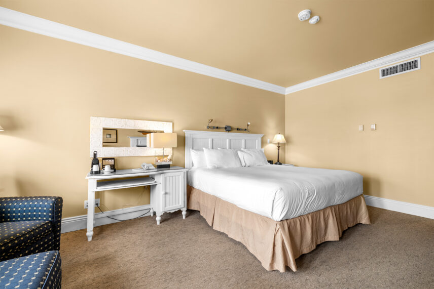 A TV area in a superior room at Harbour House Hotel in Niagara-on-the-Lake.