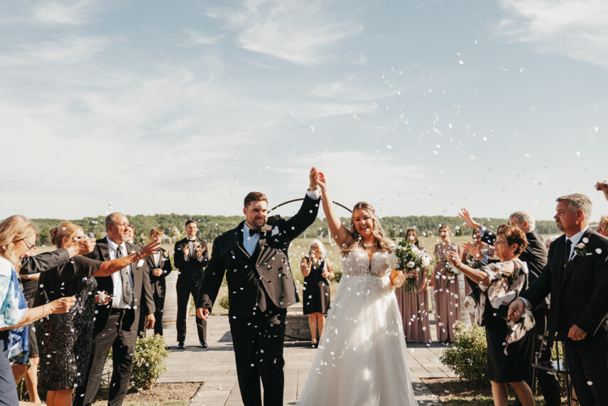 A just-married couple at Queenston Mile Vineyard
