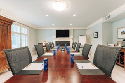 Cayuga boardroom table at Harbour House in Niagara-on-the-Lake.