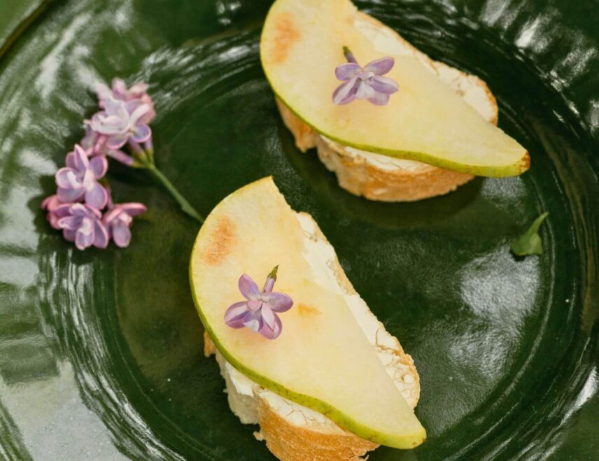 Icewine Poached Pear Crostini with Gorgonzola recipe from Zees Grill