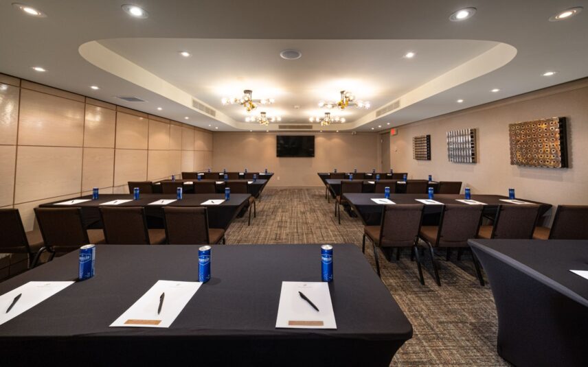 A classroom meeting set-up in the conference room A boardroom at the Shaw Club in Niagara-on-the-Lake